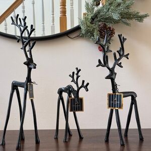 GRANVILLE LANE
Black Reindeer Set of 3
Winter metal Christmas
Decor NEW